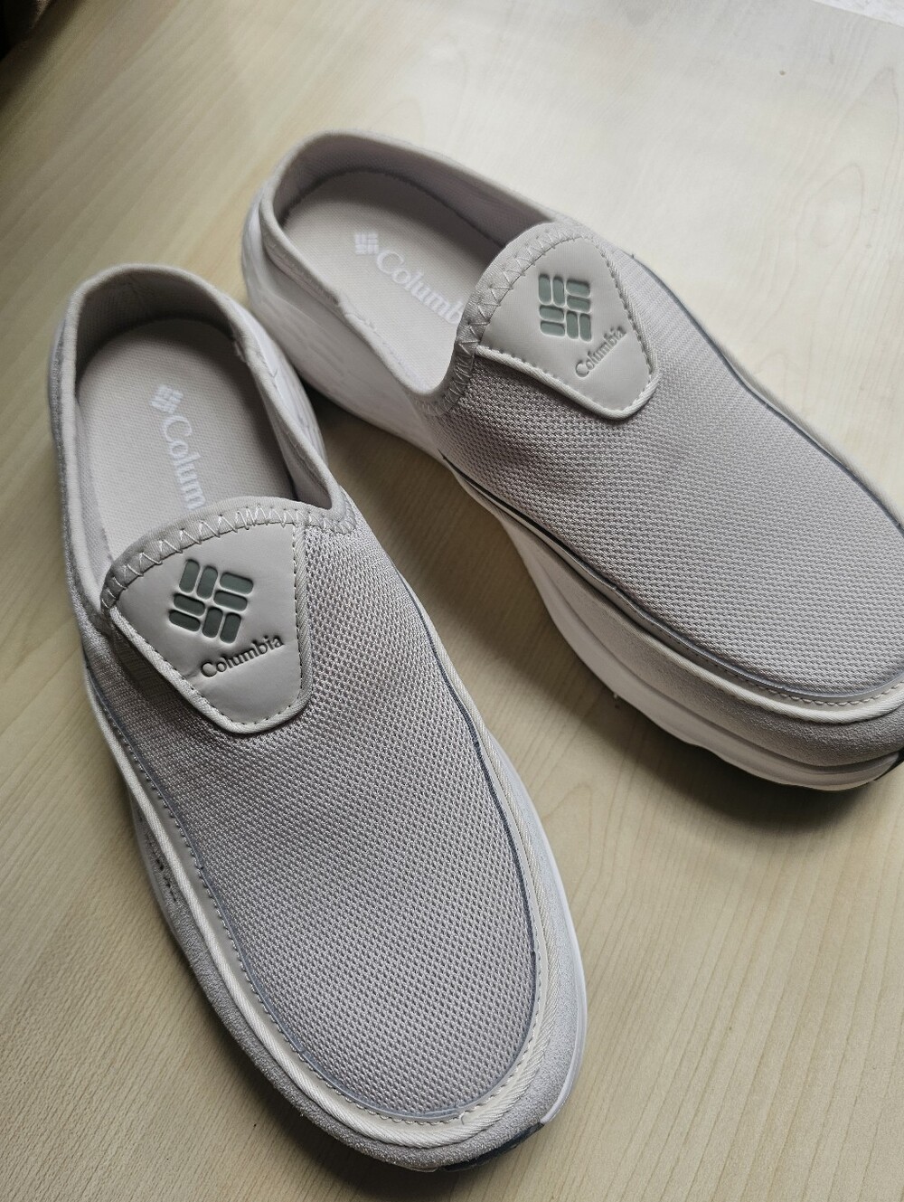 New!! Women's Columbia Slip On Shoes